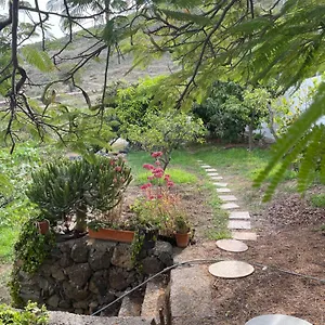 apartamento-rural-en-santa-cruz-de-tenerife.in-canary-islands.com/